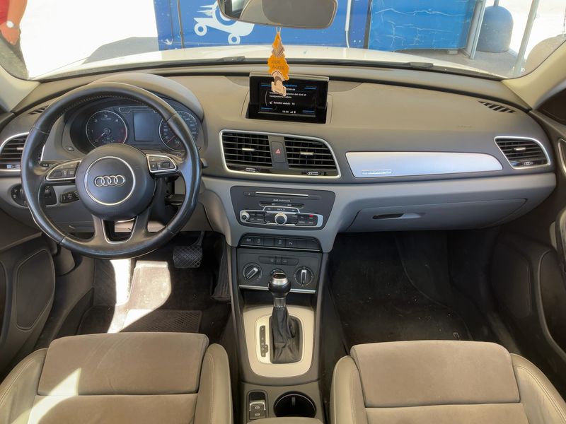 Audi Q3 2.0 TDI quattro Sport 2015 – снимка 17