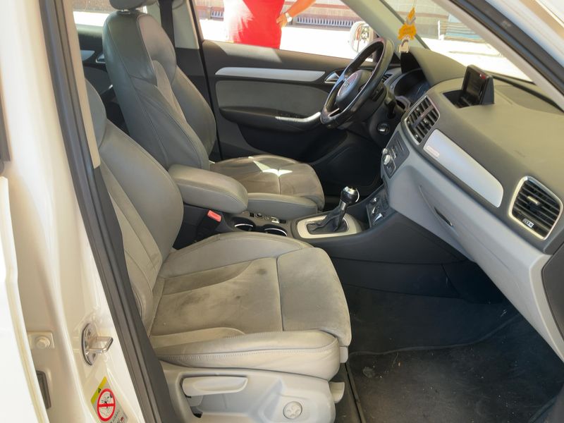 Audi Q3 2.0 TDI quattro Sport 2015 – снимка 16