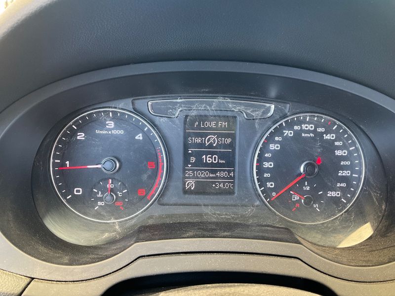 Audi Q3 2.0 TDI quattro Sport 2015 – снимка 18