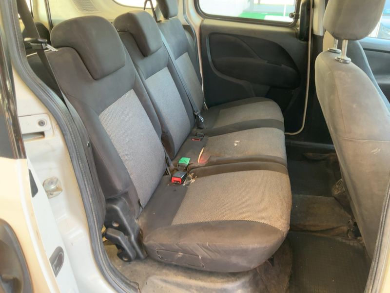 Fiat Doblo 1.3 JTD Pop 2015 – снимка 19
