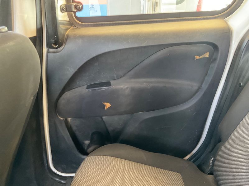 Fiat Doblo 1.3 JTD Pop 2015 – снимка 34