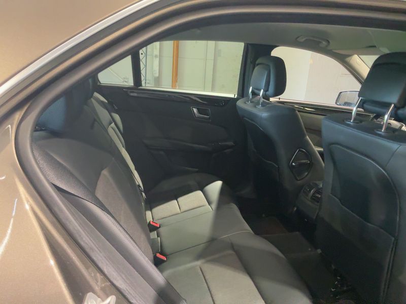 Mercedes-Benz E-Klasse E 200 CGI BlueEfficiency Avantgarde 2012 – снимка 20