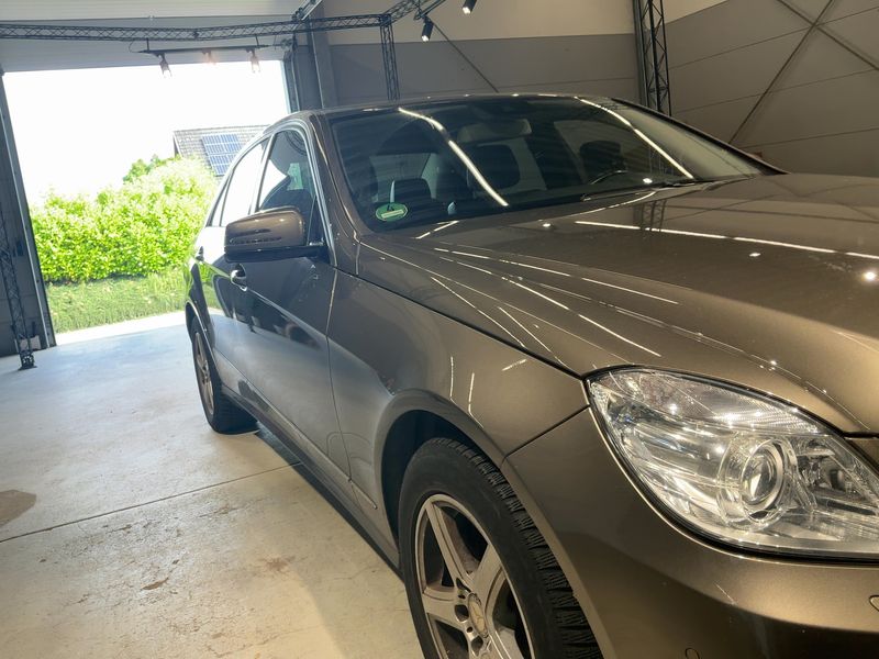 Mercedes-Benz E-Klasse E 200 CGI BlueEfficiency Avantgarde 2012 – снимка 12