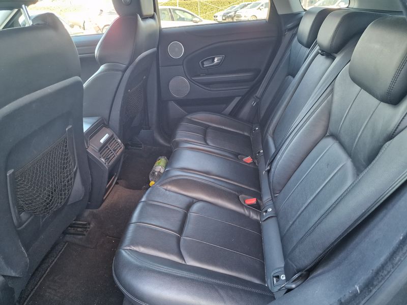 Land Rover Evoque 2.0 Td4 SE 2018 – снимка 13