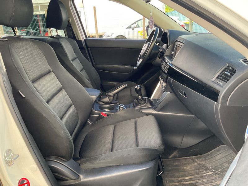 Mazda CX-5 2.2 Turbodiesel Attraction 2WD 2015 – снимка 16
