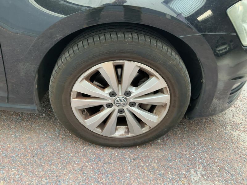 Volkswagen Golf VII 1.6 TDI Comfortline BlueMotion Tech 2013 – снимка 11