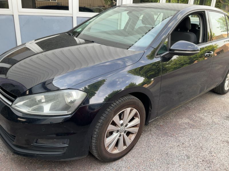 Volkswagen Golf VII 1.6 TDI Comfortline BlueMotion Tech 2013 – снимка 2