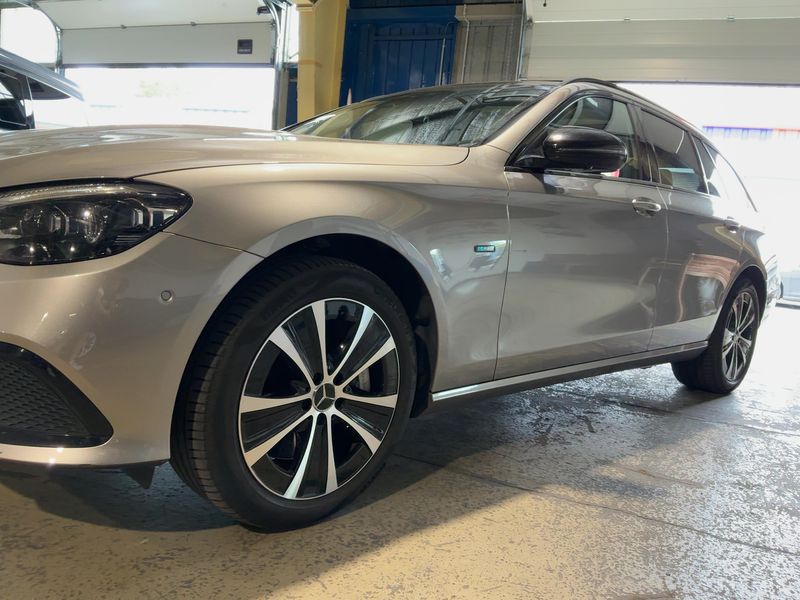 Mercedes-Benz E-Klasse E 300 de T 4Matic 2020 – снимка 2