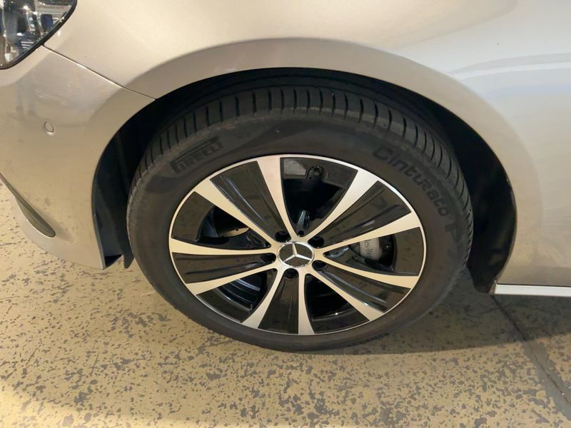 Mercedes-Benz E-Klasse E 300 de T 4Matic 2020 – снимка 3