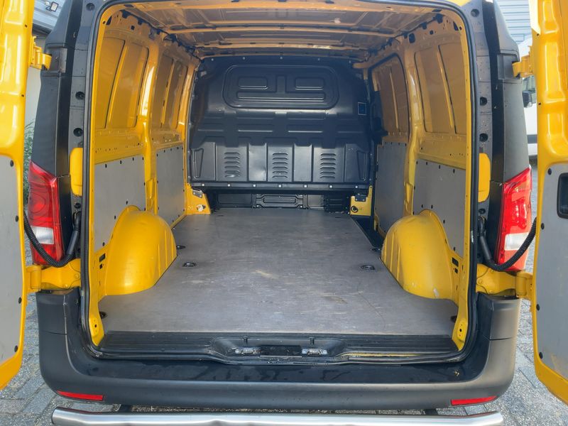 Mercedes-Benz Vito eVito lang 2020 – снимка 15