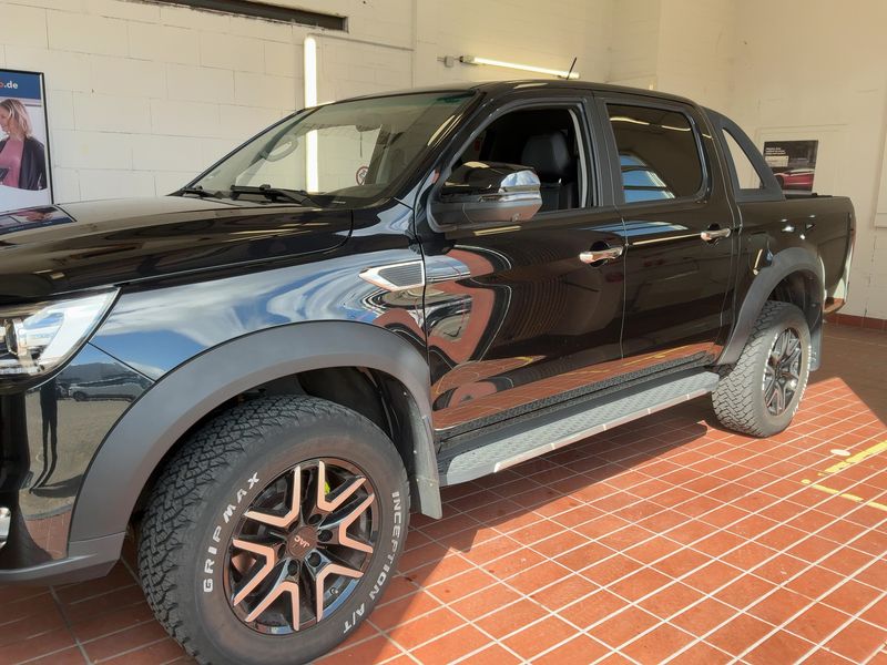 Mitsubishi L 200 2.4 DI-D Edition 100 Doppelkabine 4WD 2023 – снимка 2