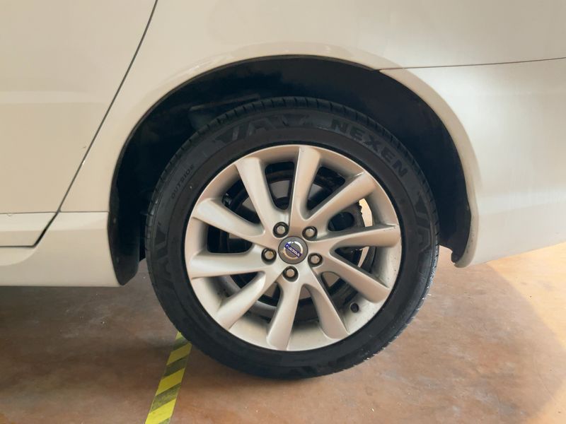 Volvo V70 2.0 D4 Polar 2014 – снимка 5