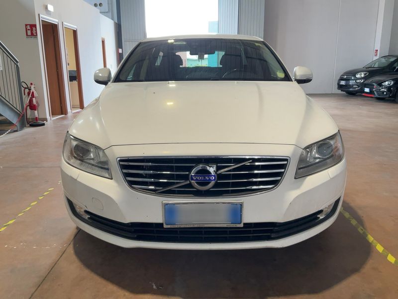 Volvo V70 2.0 D4 Polar 2014 – снимка 14