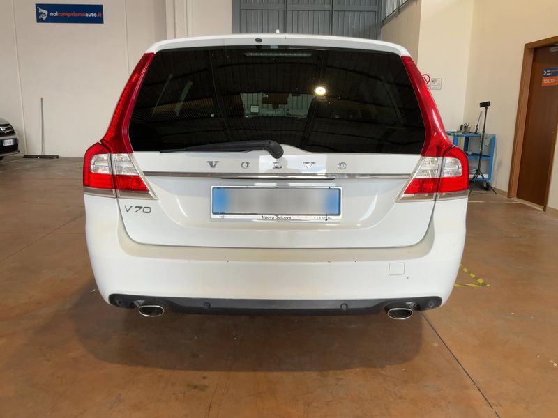 Volvo V70 2.0 D4 Polar 2014 – снимка 7