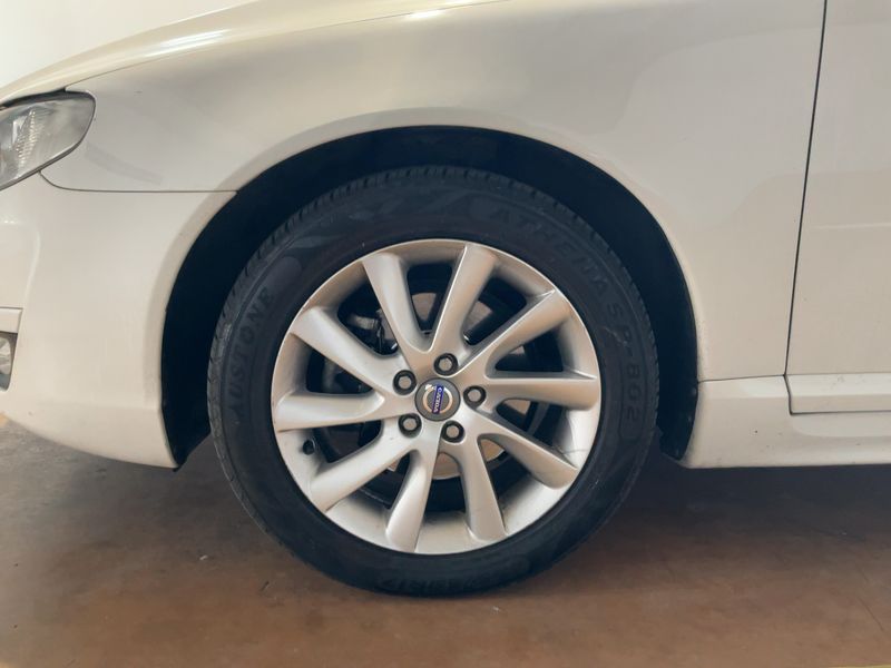 Volvo V70 2.0 D4 Polar 2014 – снимка 3