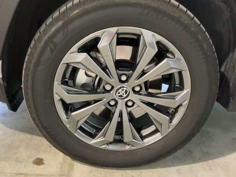 Toyota RAV 4 2.5 Hybrid 30 Years 2025 – снимка 3