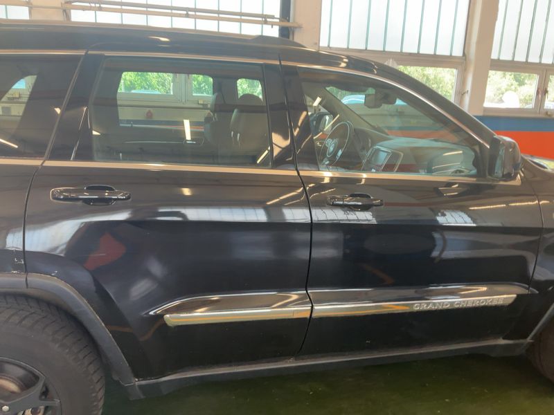 Jeep Grand Cherokee 3.0 CRD Laredo 2013 – снимка 10