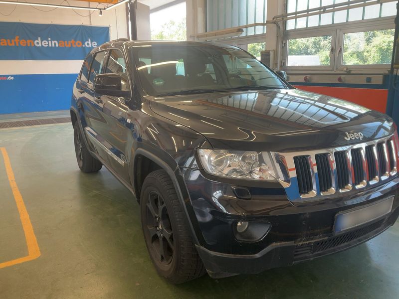 Jeep Grand Cherokee 3.0 CRD Laredo 2013 – снимка 12