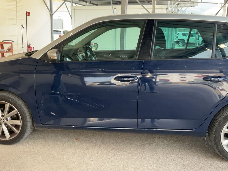 Skoda Fabia 1.0 MPI Ambition 2018 – снимка 4