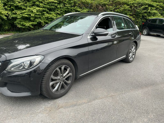 Mercedes-Benz C-Klasse C 200 d T BlueTEC Avantgarde 2018 – снимка 2