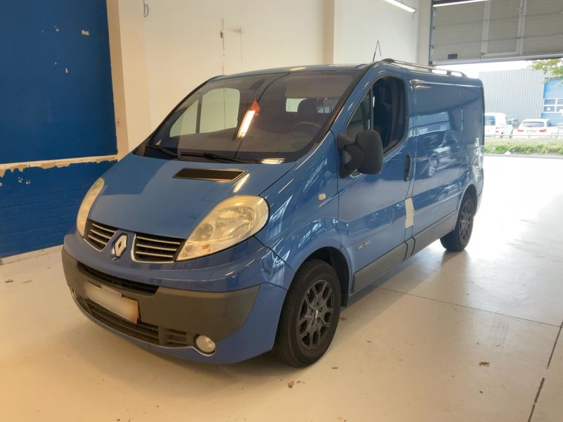 Renault Trafic 2.5 dCi L1H1 2,9t 2011 – снимка 1