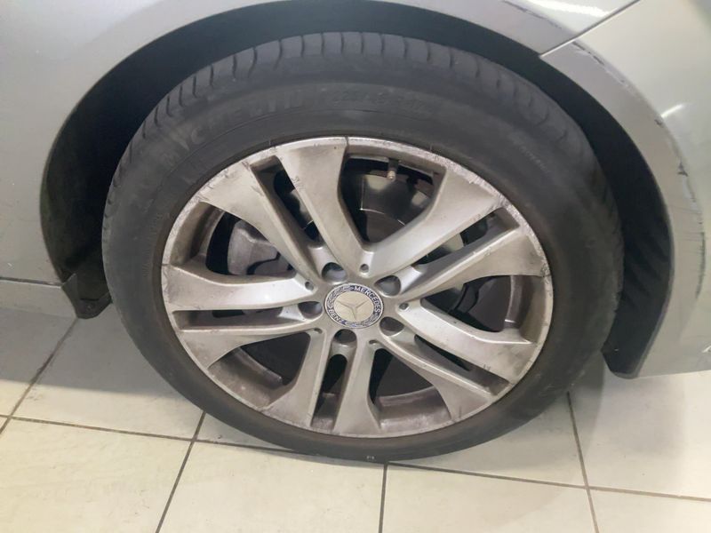 Mercedes-Benz C-Klasse C 220 CDI BlueEfficiency Avantgarde 2013 – снимка 11