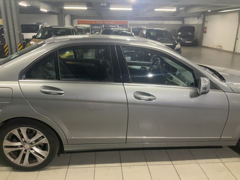 Mercedes-Benz C-Klasse C 220 CDI BlueEfficiency Avantgarde 2013 – снимка 10