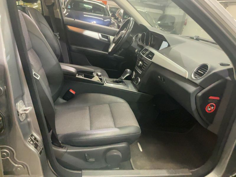Mercedes-Benz C-Klasse C 220 CDI BlueEfficiency Avantgarde 2013 – снимка 11
