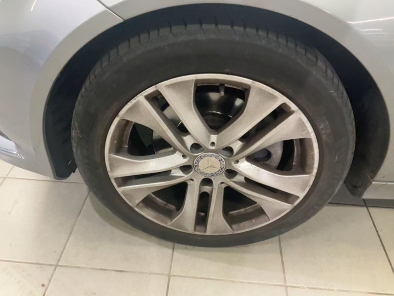 Mercedes-Benz C-Klasse C 220 CDI BlueEfficiency Avantgarde 2013 – снимка 3