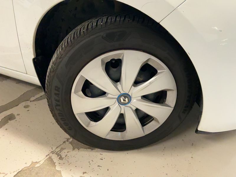 Renault Zoe electric drive 43 kW Intens 2016 – снимка 11