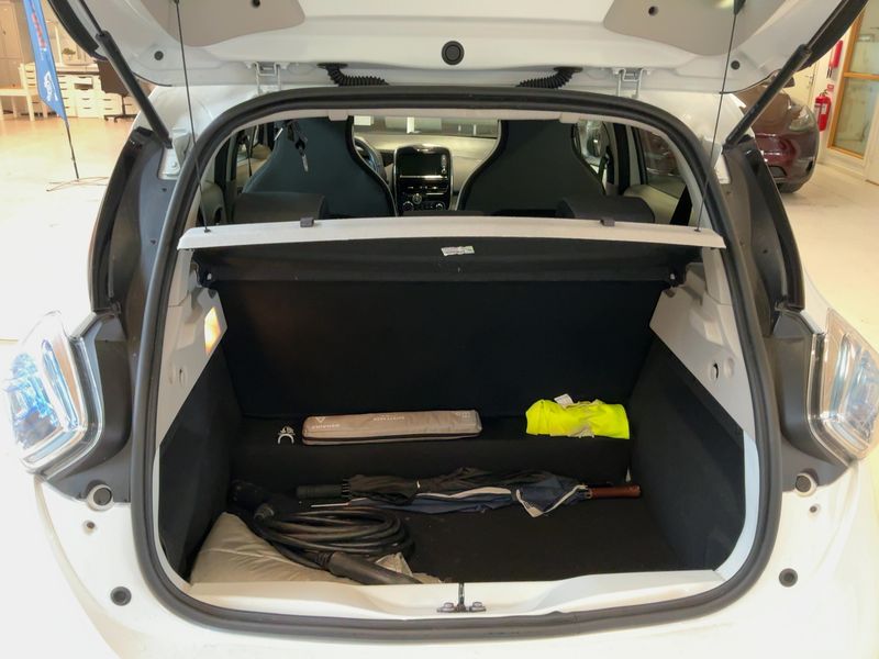 Renault Zoe electric drive 43 kW Intens 2016 – снимка 15