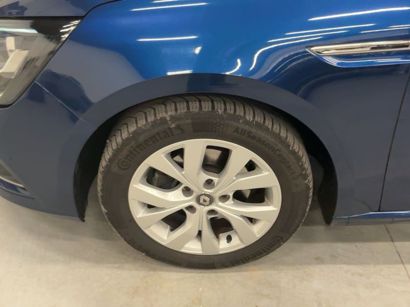Renault Megane 1.3 TCe Limited 2020 – снимка 3