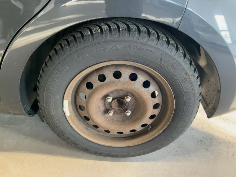 Kia Rio 1.4 CRDi Spirit 2015 – снимка 5