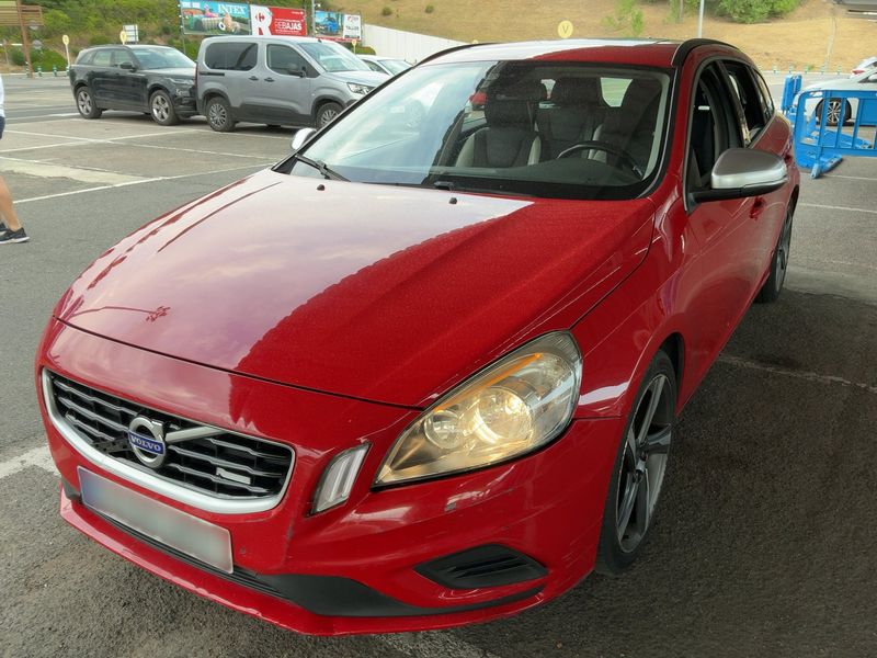 Volvo V60 1.6 D R-Design 2011 – снимка 1