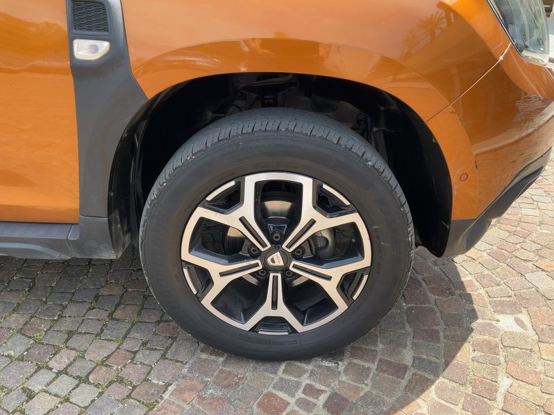 Dacia Duster 1.6 SCe LPG Prestige 2019 – снимка 11