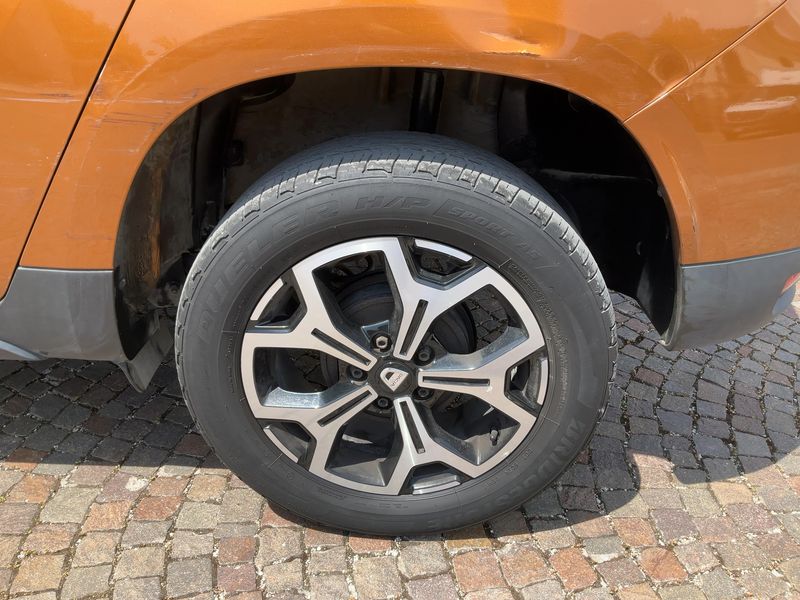 Dacia Duster 1.6 SCe LPG Prestige 2019 – снимка 5