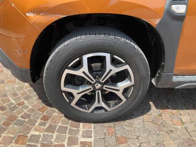 Dacia Duster 1.6 SCe LPG Prestige 2019 – снимка 3