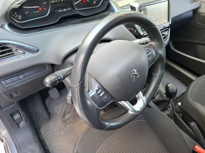 Peugeot 208 1.2 e-VTi Active 2019 – снимка 42