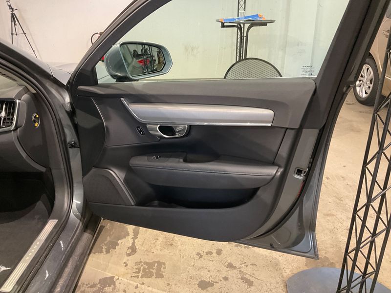Volvo V90 2.0 D4 Momentum 2018 – снимка 33
