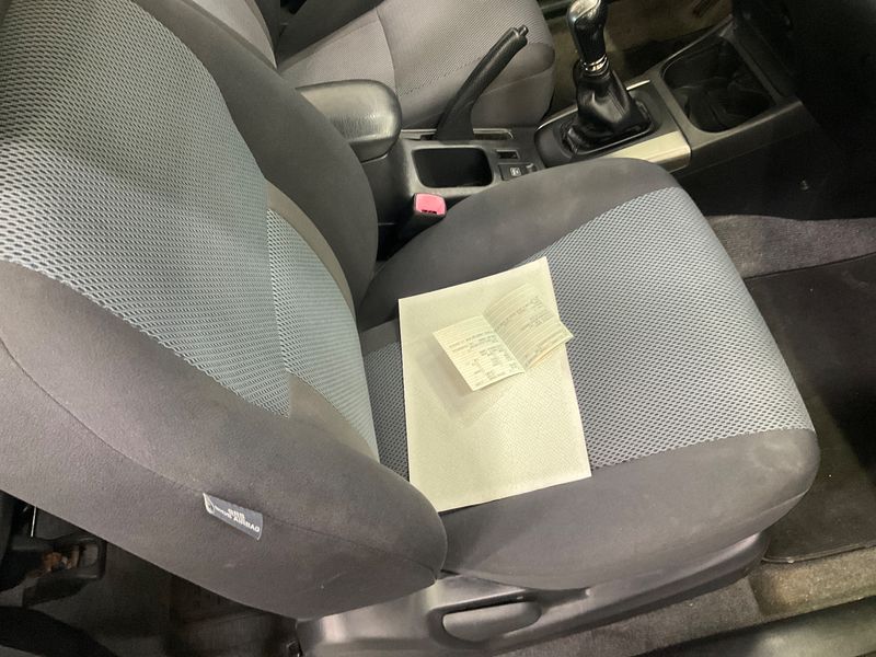 Toyota RAV 4 2.0 Sol 2005 – снимка 36
