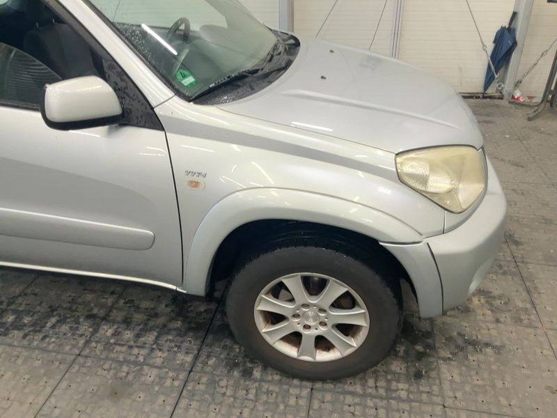 Toyota RAV 4 2.0 Sol 2005 – снимка 12