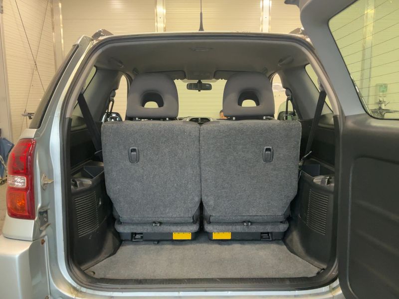 Toyota RAV 4 2.0 Sol 2005 – снимка 15
