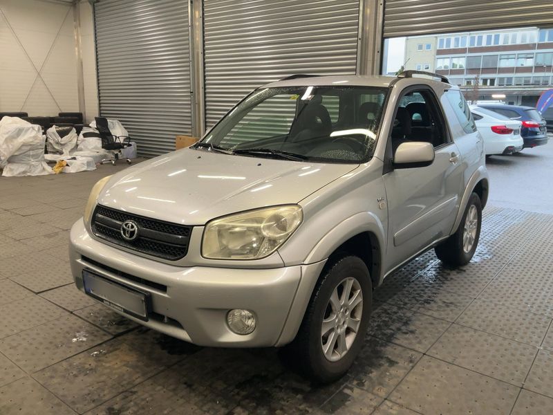 Toyota RAV 4 2.0 Sol 2005 – снимка 1
