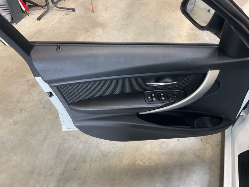 BMW 3er 320d 2015 – снимка 27