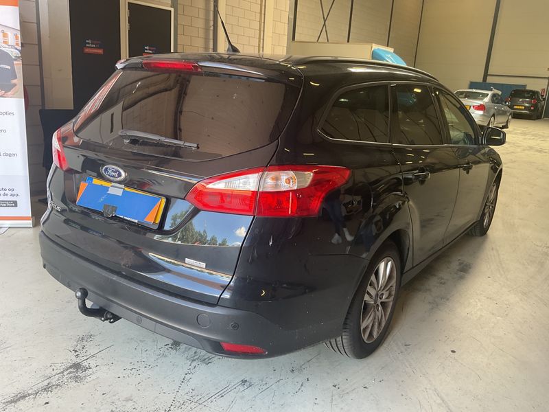 Ford Focus 1.0 EcoBoost Trend 2013 – снимка 2