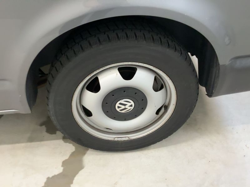 Volkswagen T5 Kombi 2.0 TDI lang 2015 – снимка 5