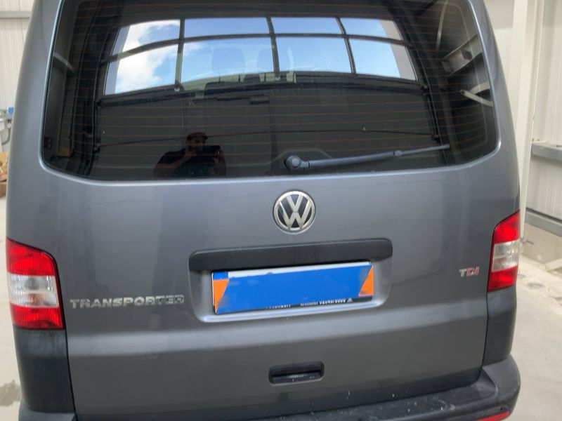 Volkswagen T5 Kombi 2.0 TDI lang 2015 – снимка 7