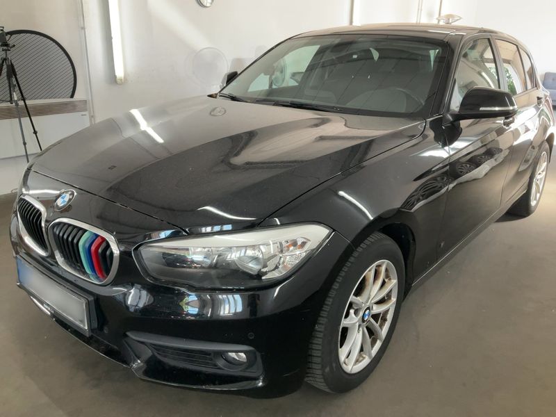 BMW 1er 118d Advantage 2017 – снимка 1