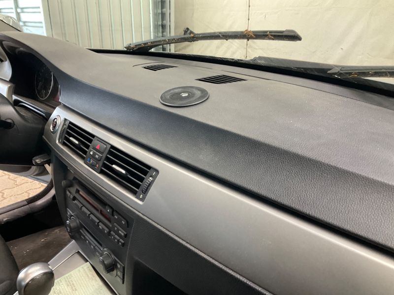 BMW 3er 325i 2005 – снимка 31