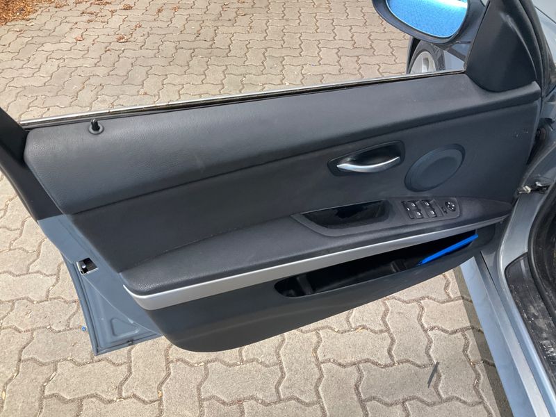 BMW 3er 325i 2005 – снимка 24